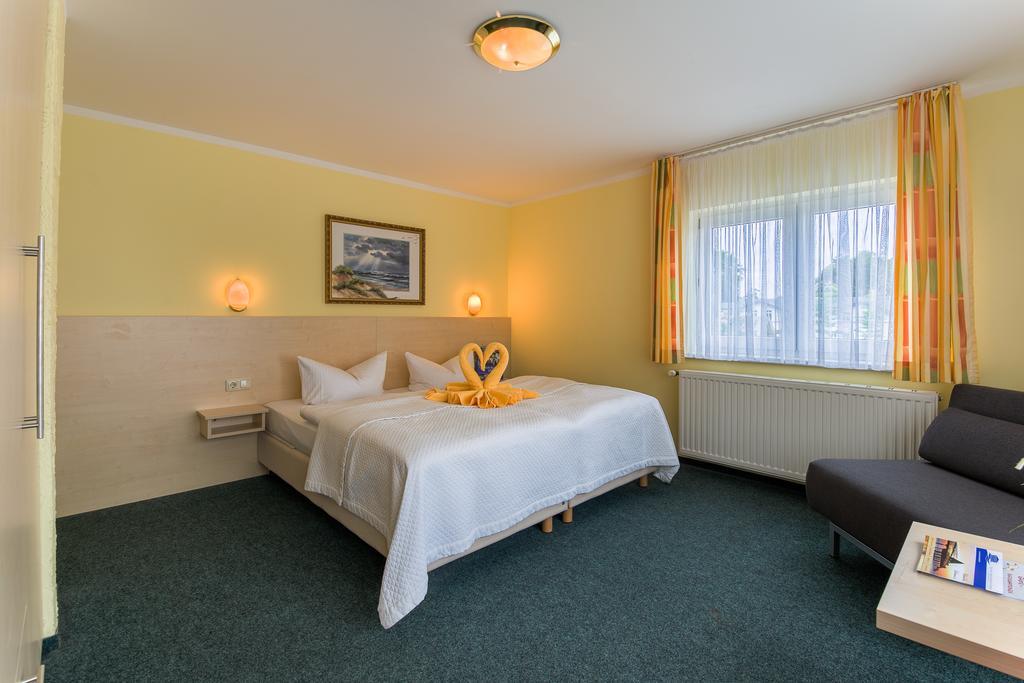 Pension Erdmann - Hotel Garni Heringsdorf  Esterno foto